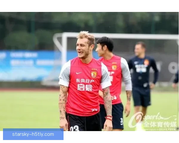 米兰与经纪公司接触竞争成障碍