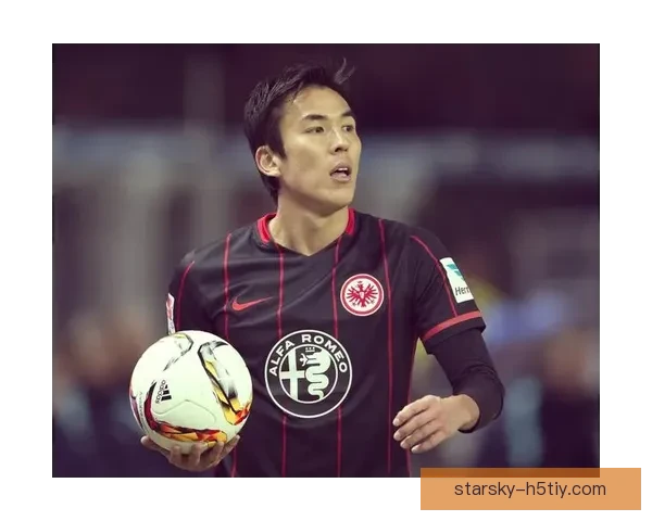 德甲官方晒够套首发日本球员