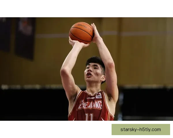 余嘉豪正负值加19统治西乙场