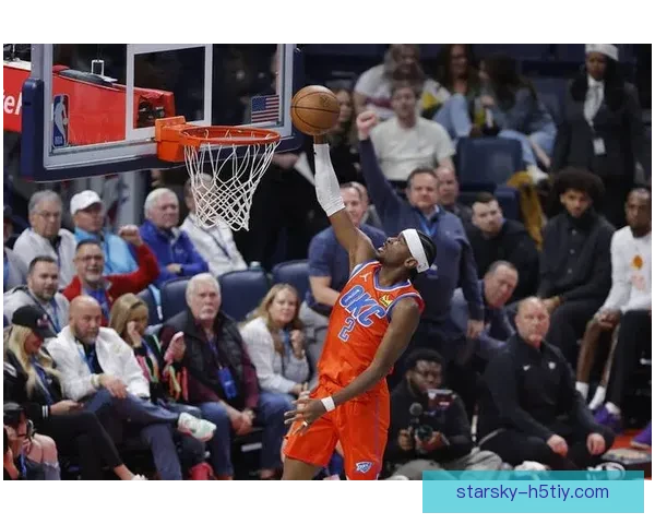 亚历山大冲击纪录雷霆首胜勇士